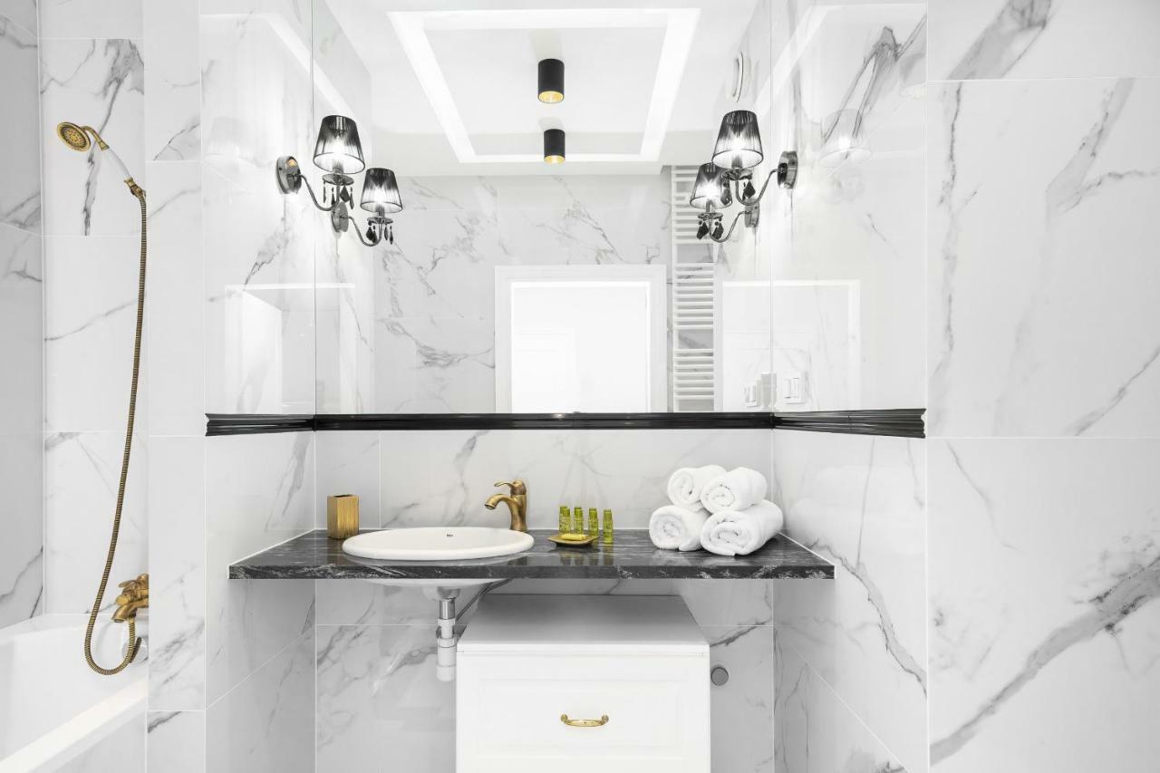 Apartments Aura Sky By Noclegi Renters Warsaw Luaran gambar